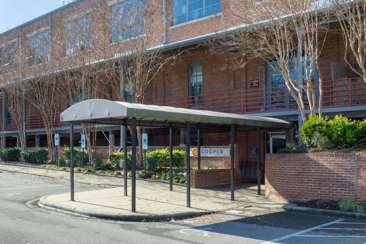 Trifecta 2Br Free Parking Modern Superhost Appartement Durham Buitenkant foto
